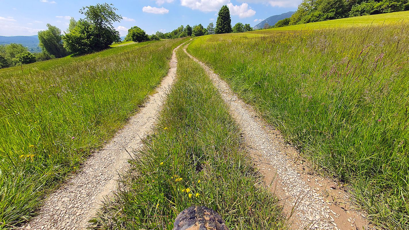 KR - KP off the main roads II