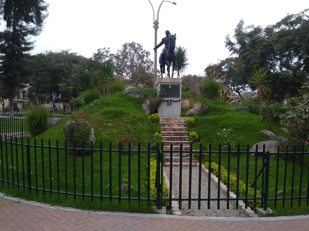 De Laguna grande a Garcilaso
