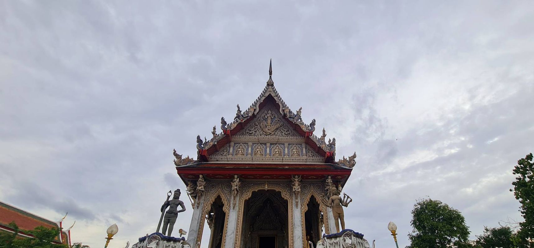 วัดศรีษะทอง​ และวัดกลางบางแก้ว