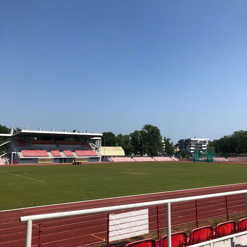 Generała Władysława Sikorskiego 30, Inowrocław do Królowej Jadwigi 24, Inowrocław