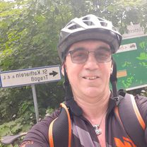 Zapfstraße 9, Kapfenberg nach Johann-Nestroy-Straße 4, Kapfenberg