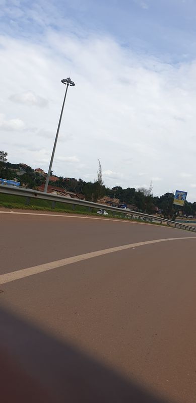 Kasenyi Road, Lyamutundwe to Prince Badru Kakungulu Road 1x, Kampala