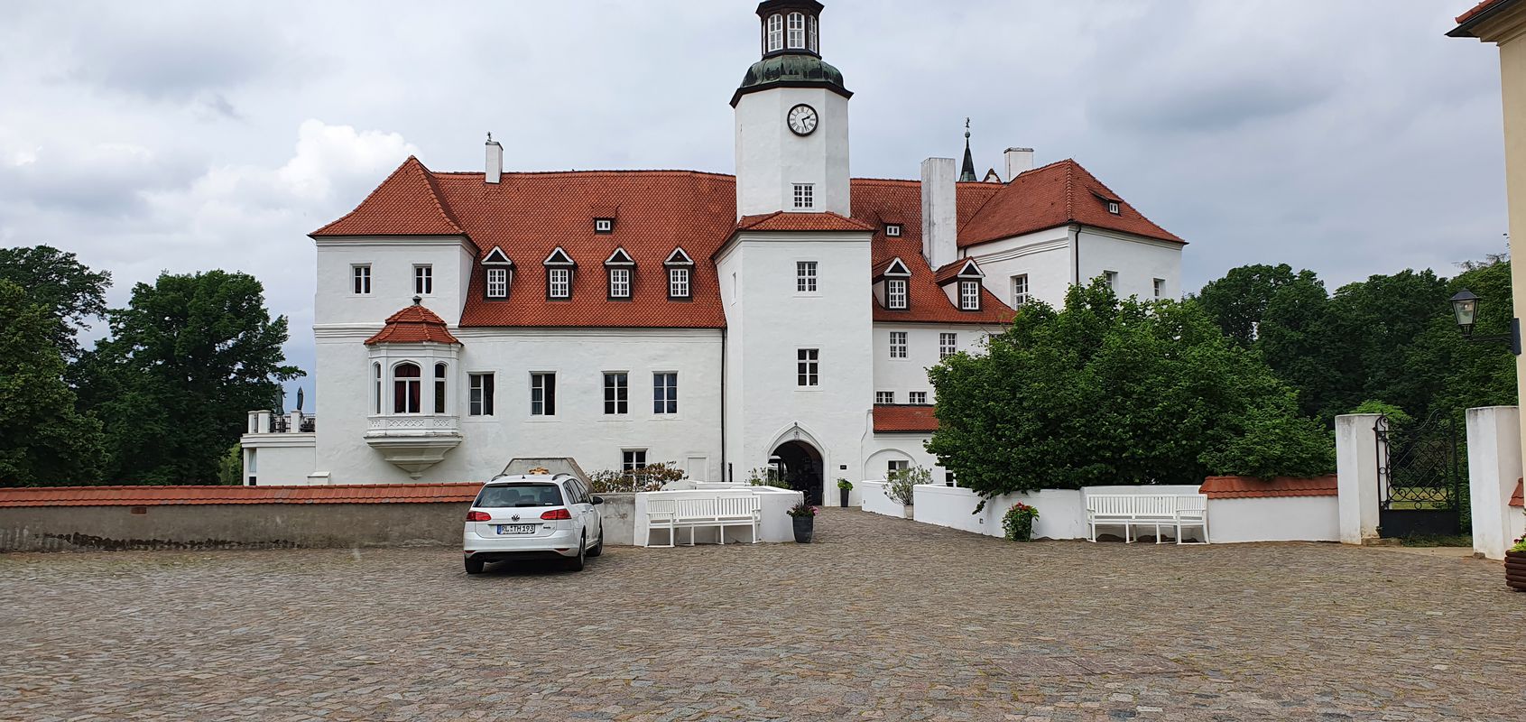 Lindenplatz 6, Luckau nach Lindenplatz 10, Luckau