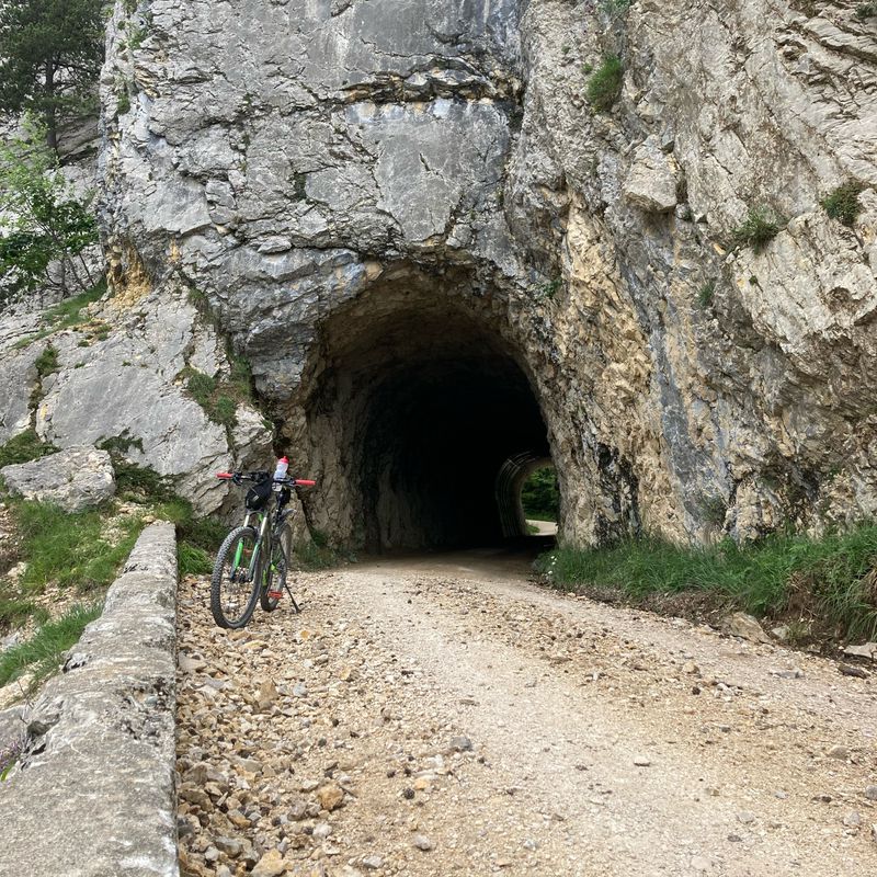 Dahlienweg 7a, Arch nach Jurastrasse 40, Arch
