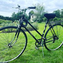 37 Arlington Dr, Carshalton to 25 Hackbridge Park Gardens, Carshalton