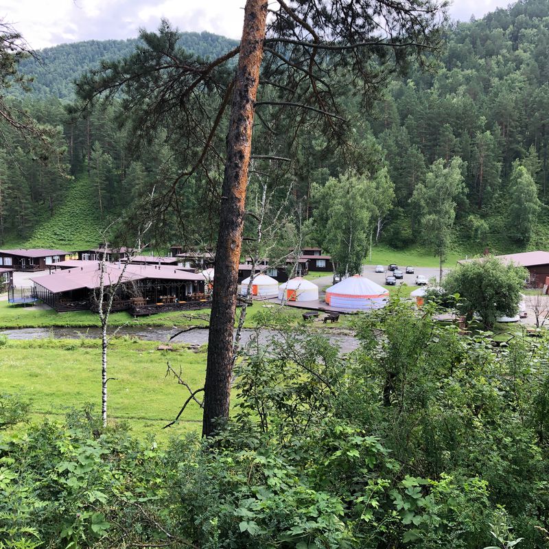 в Бешпельтир