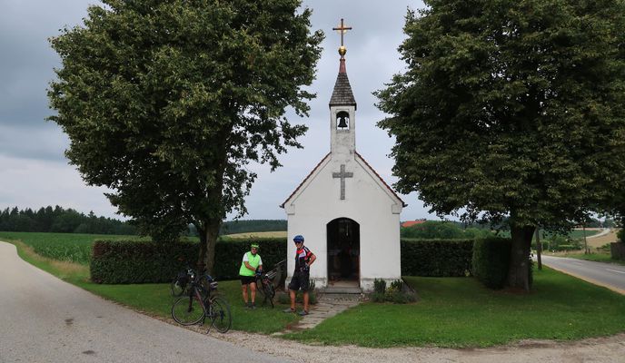 Foto 2 der Bikemap-Route "Wörth-Oberaichbach-Deutenkofen-Adlkofen-Engkofen-Hohenegglkofen-Allmansdorf-Hagrainerstr.-Piflas-Ahrain-Niederaichbach-Wörth"