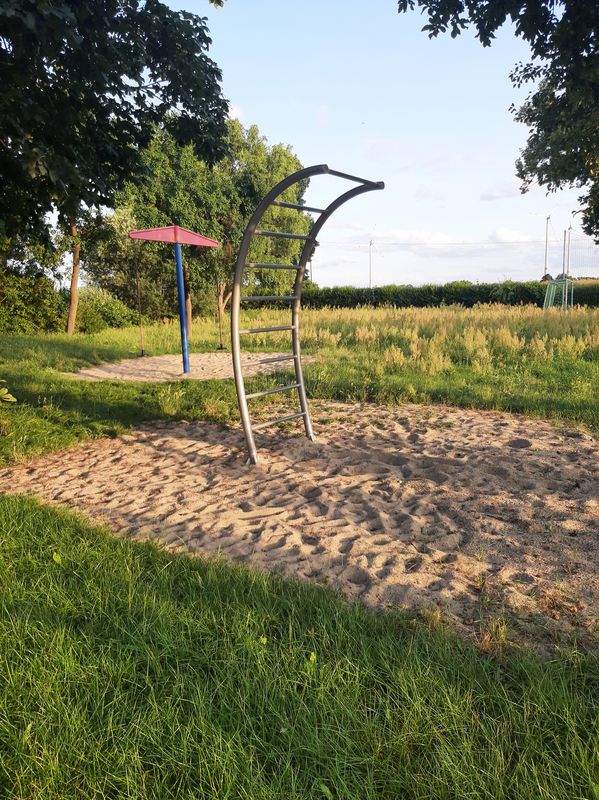 Düsedauer Straße 6, Osterburg (Altmark) nach Düsedauer Straße 4, Osterburg (Altmark)