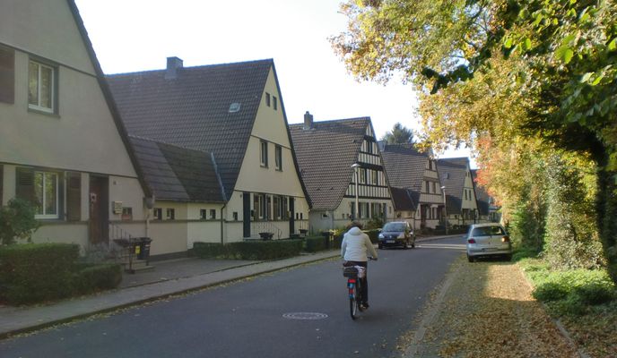 Photo 2 of the Bikemap route "R456: Rund um die "Blume des Reviers""
