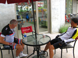 Highlight 3 along the Bikemap route "LSD 高雄-萬金 (實騎)-11-04-30"