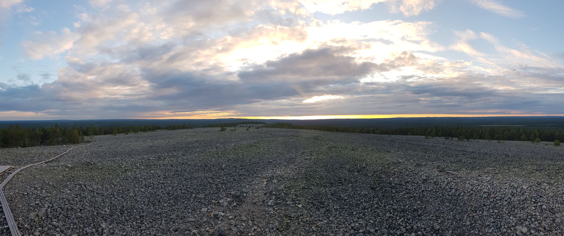 Day 15: Merihelmi - Kätkävaara (115km)