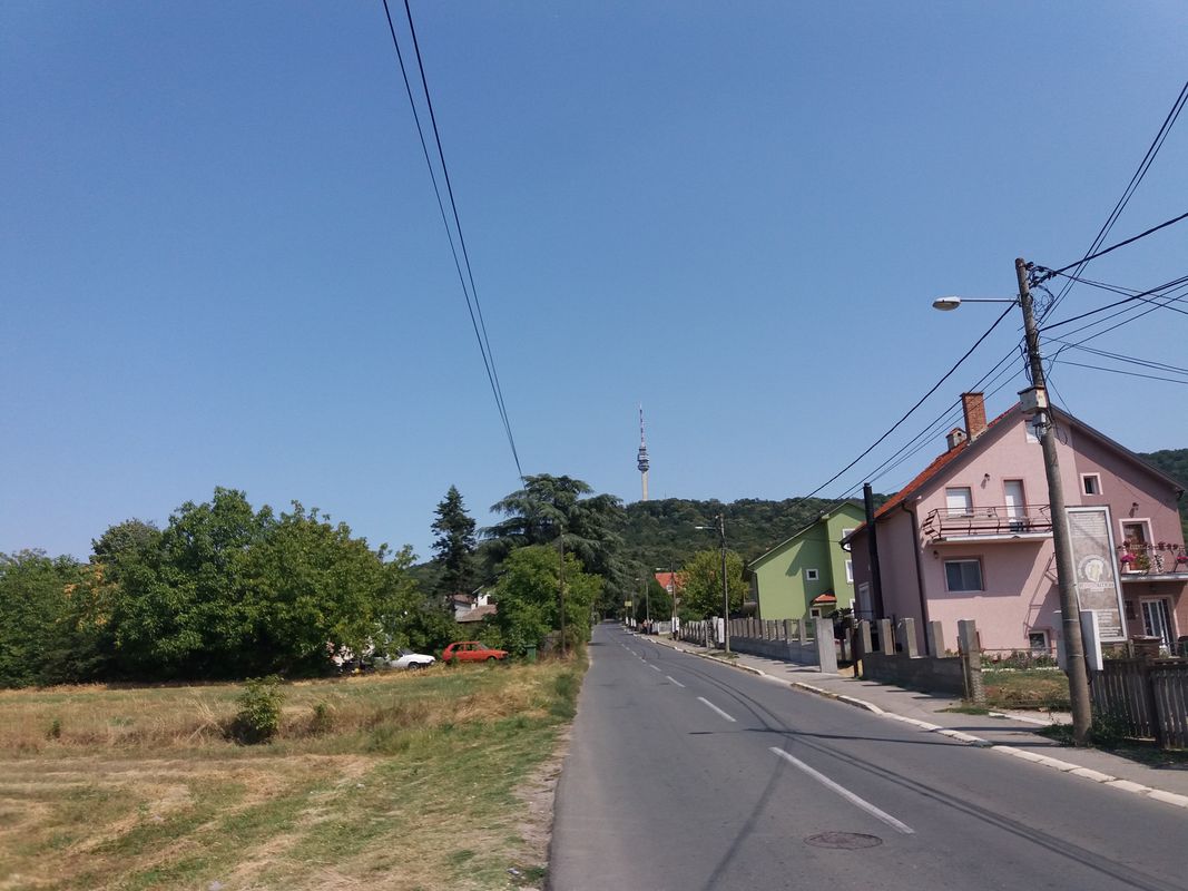 Studentska 25, Beograd to Studentska 10, Beograd