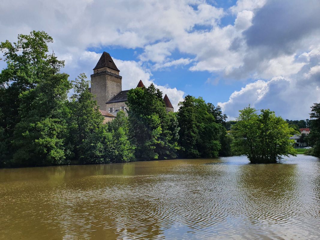 gmünd-krumau-gmünd-krems
