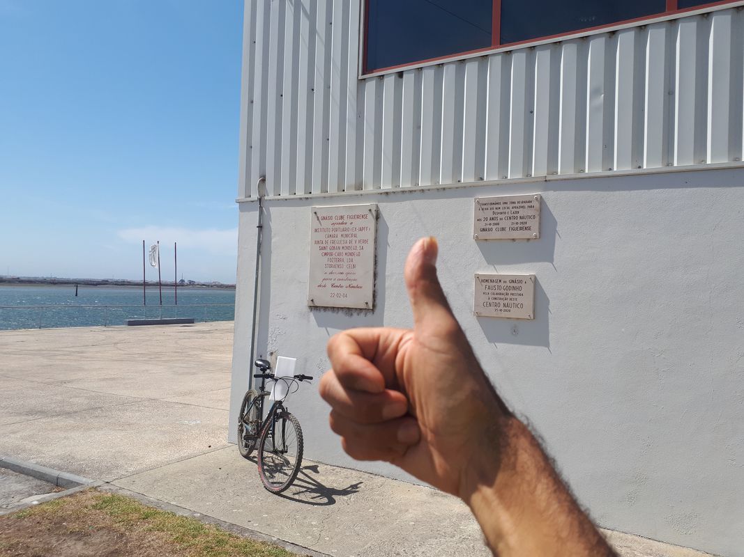 FIGUEIRA da FOZ PASSEIO AO FINAL DA MANHA , A VOLTAR ALGUM TEMPO DEPOIS DE TER IDO &amp; MAIS A FRENTE ATÉ À PASSAGEM DE NÍVEL