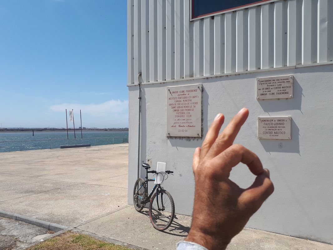 FIGUEIRA da FOZ PASSEIO AO FINAL DA MANHA , A VOLTAR ALGUM TEMPO DEPOIS DE TER IDO &amp; MAIS A FRENTE ATÉ À PASSAGEM DE NÍVEL