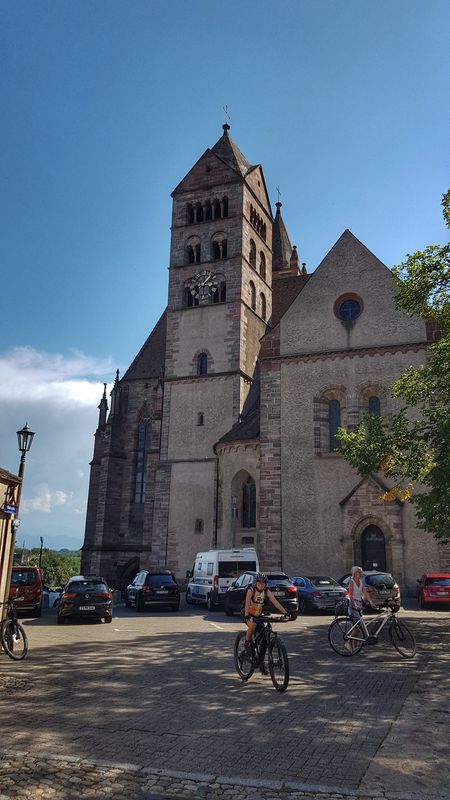 Über den Totenkopf nach Breisach...