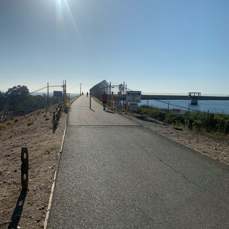 Scripps Lake Dr, San Diego: Miramar Lake Circle