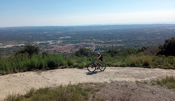 Photo 1 de l’itinéraire Bikemap « Urbanitzacio Residencial Remei 145, Alcover to Urbanitzacio Residencial Remei 145, Alcover »