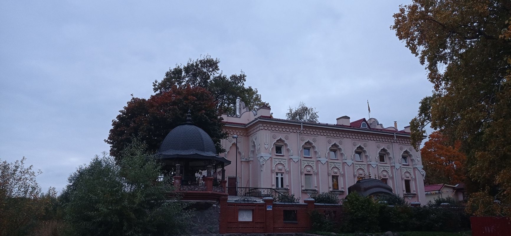 От Вокзальная улица 16, Санкт-Петербург до Морская улица 15, Санкт-Петербург