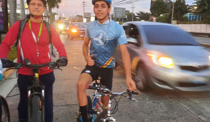 Foto 1 der Bikemap-Route "De Calle Constitucion, San Salvador a Bulevar Constitución 49, San Salvador"