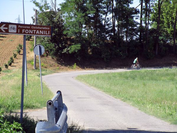 Photo 1: Claudio Pedroni