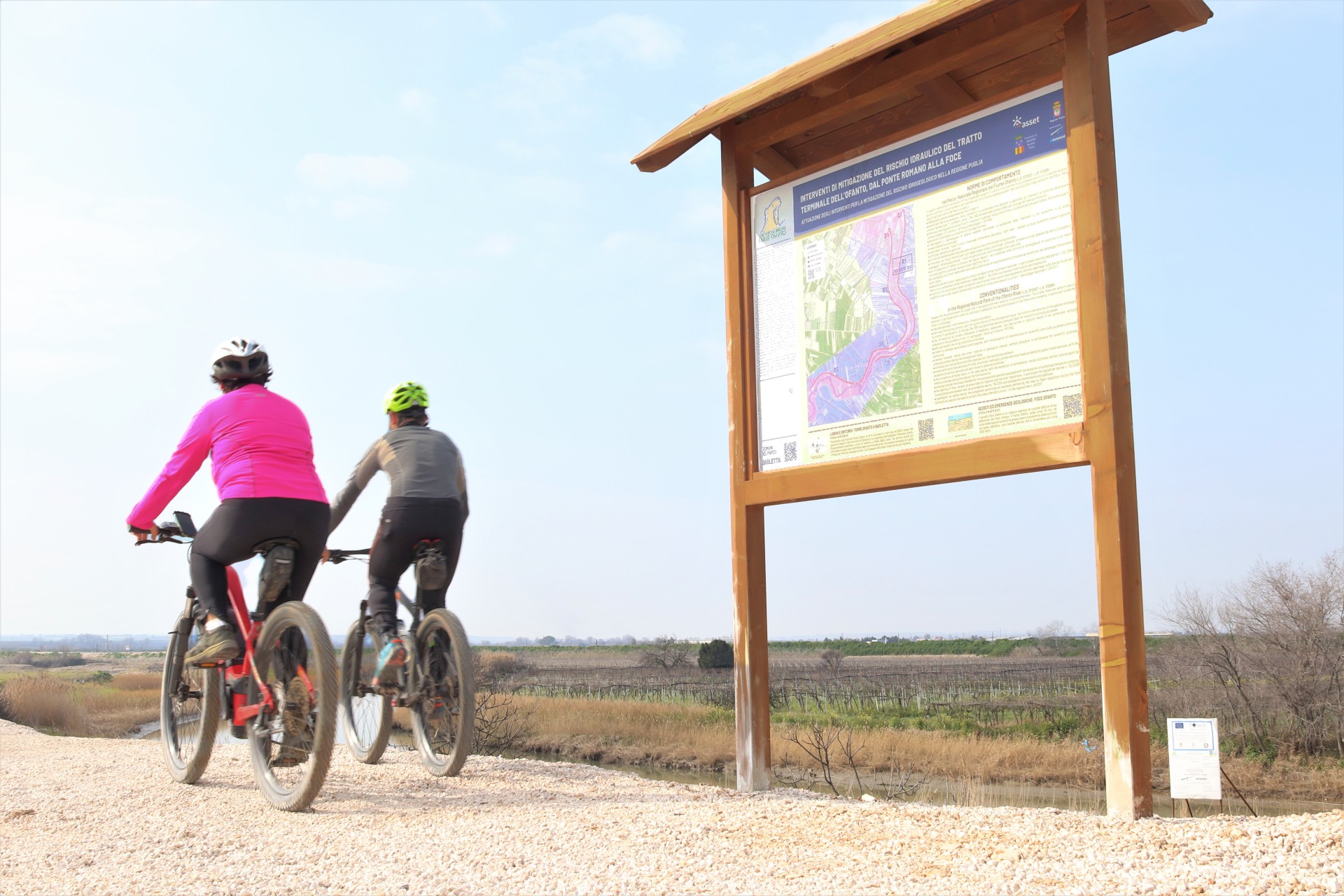 Hebe Bild 7 entlang der Bikemap-Route "Tappa 3 Canosa - Foce Ofanto" hervor
