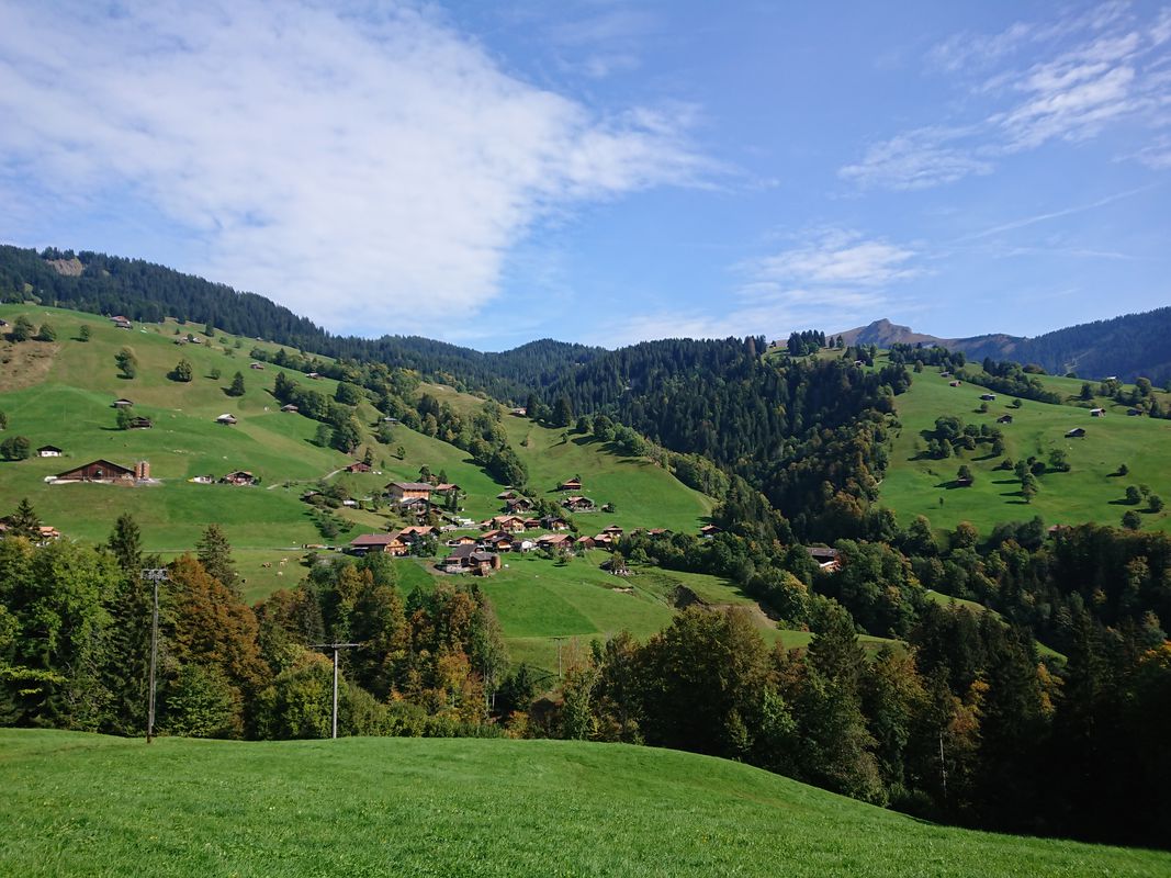 Lanzenen 5, Interlaken nach Untere Bönigstrasse 3, Interlaken