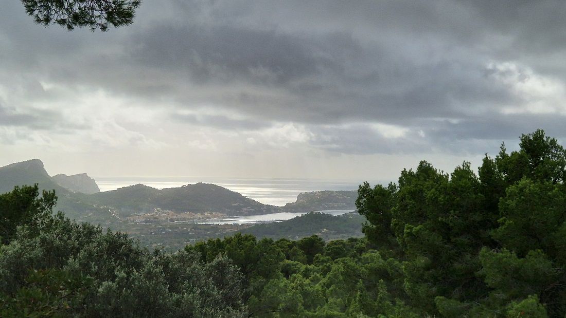Mallorca a peu: puig de sa Font i puig d'en Tonet des de s'Arracó